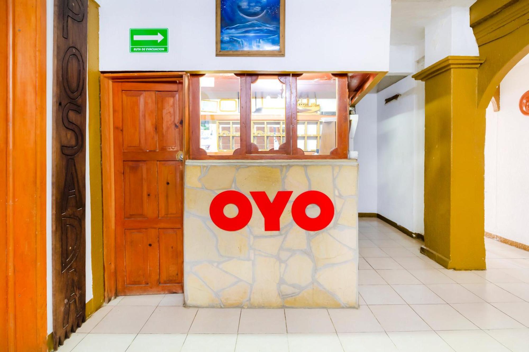 Oyo Hotel La Luna, Templo De Santo Domingo De Guzman San Cristóbal de Las Casas 外观 照片