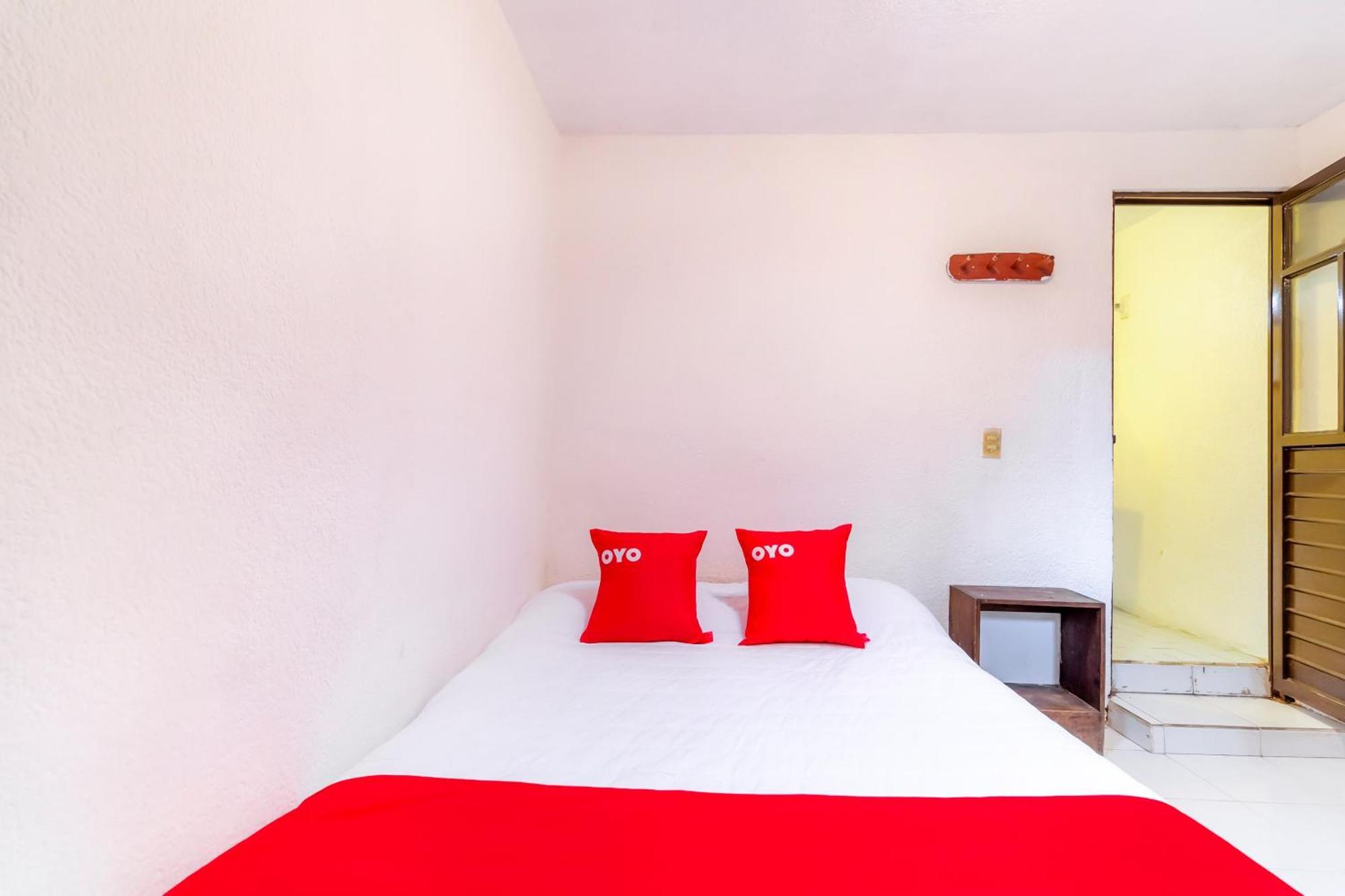 Oyo Hotel La Luna, Templo De Santo Domingo De Guzman San Cristóbal de Las Casas 外观 照片