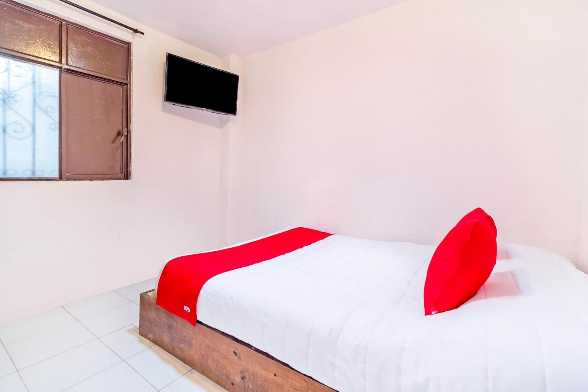 Oyo Hotel La Luna, Templo De Santo Domingo De Guzman San Cristóbal de Las Casas 外观 照片